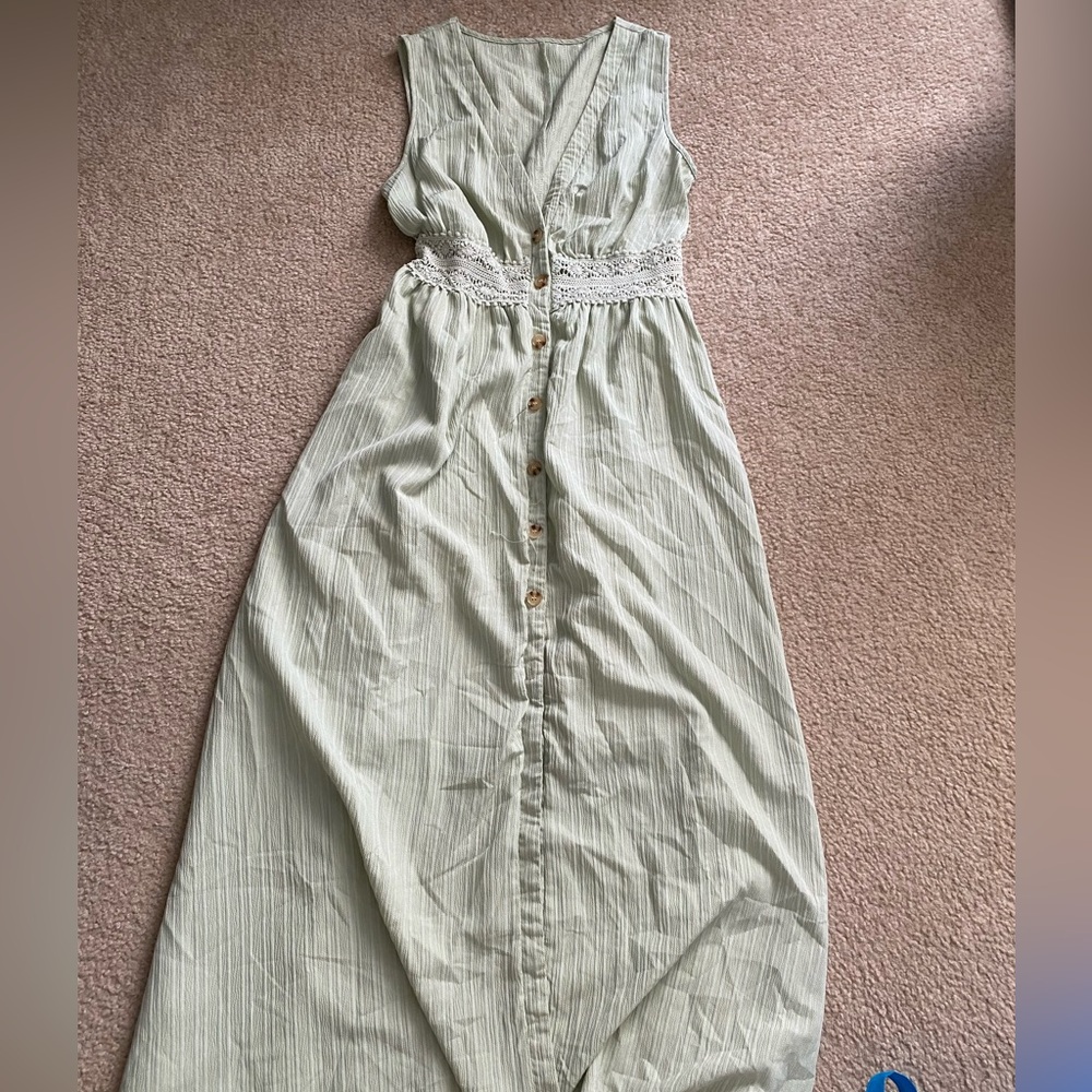 Button up low vneck maxi dress